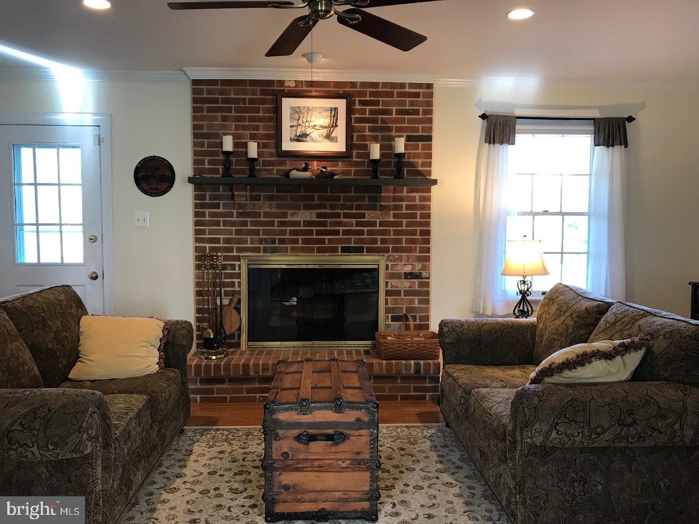 6281 Greenhill Road New Hope, PA 18938 - Photo 7 of 22 Family Room