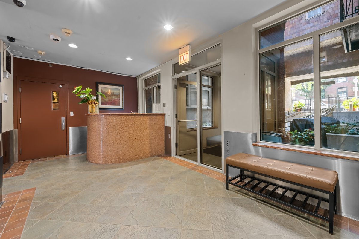 1500 West Monroe Street, Unit 409 Chicago, IL 60607 - Photo 3 of 22
