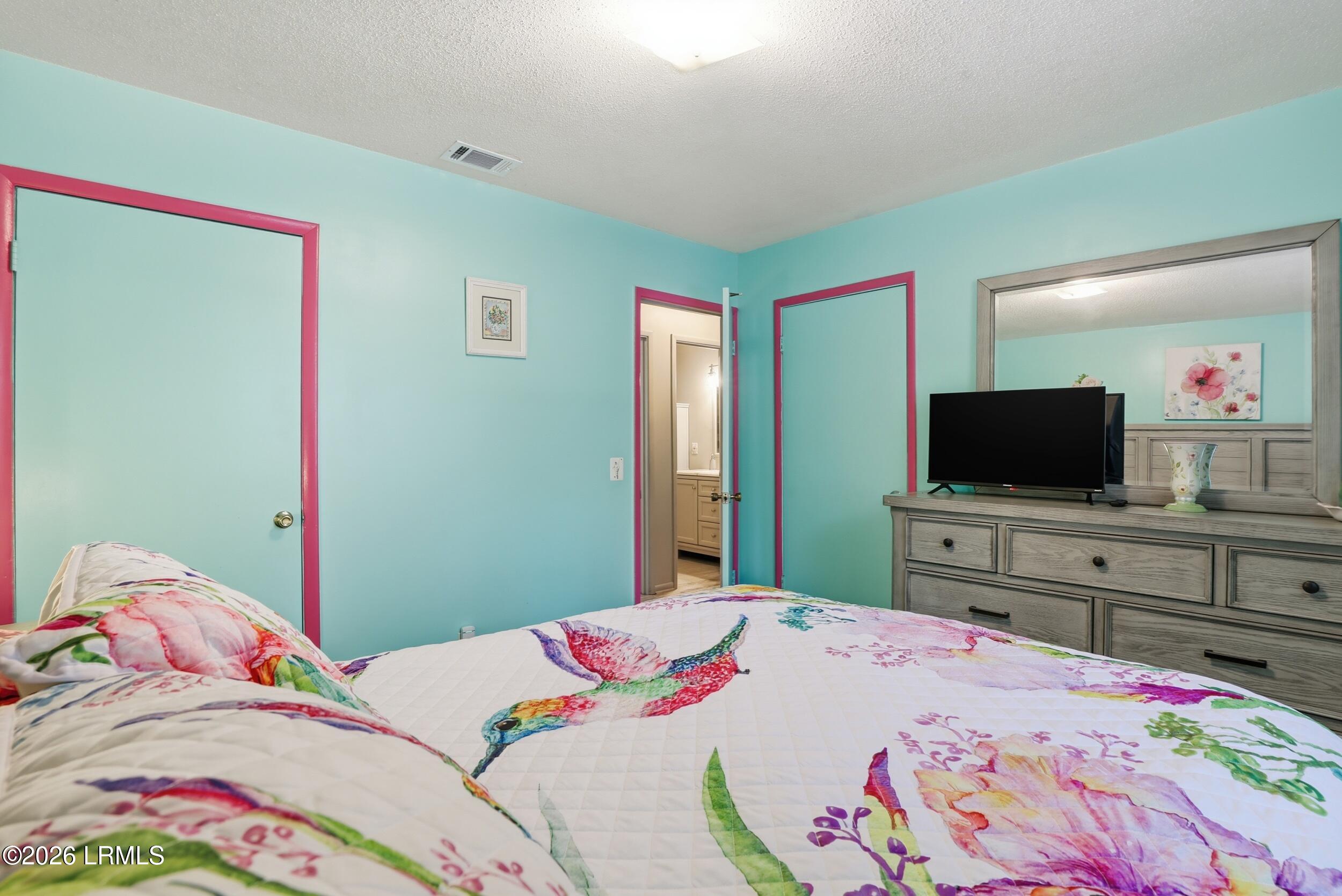 6 Point Comfort Road, Unit 5A Hilton Head Island, SC 29928 - Photo 15 of 25 12_012_1x2a9130