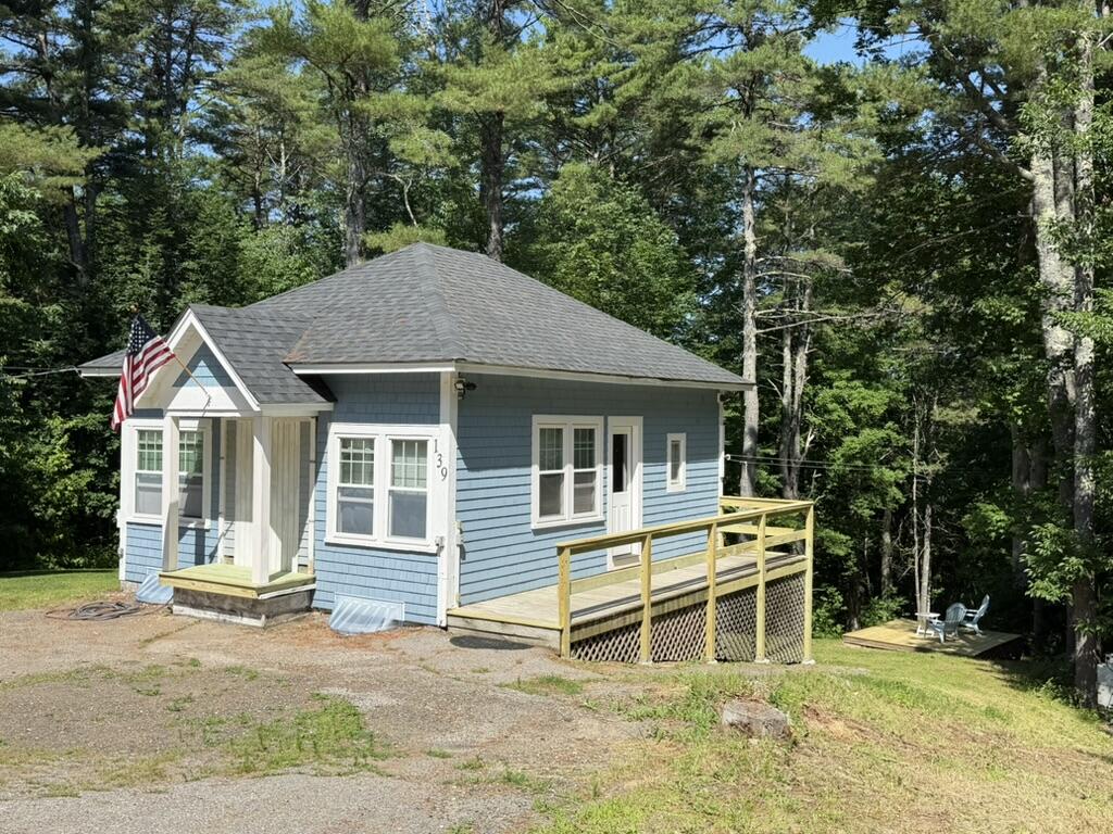 139 Jones Point Road Nobleboro, ME 04555 - Photo 2 of 33 C085BADA-FAC3-458A-8BF2-EA0D957901B3_1_1