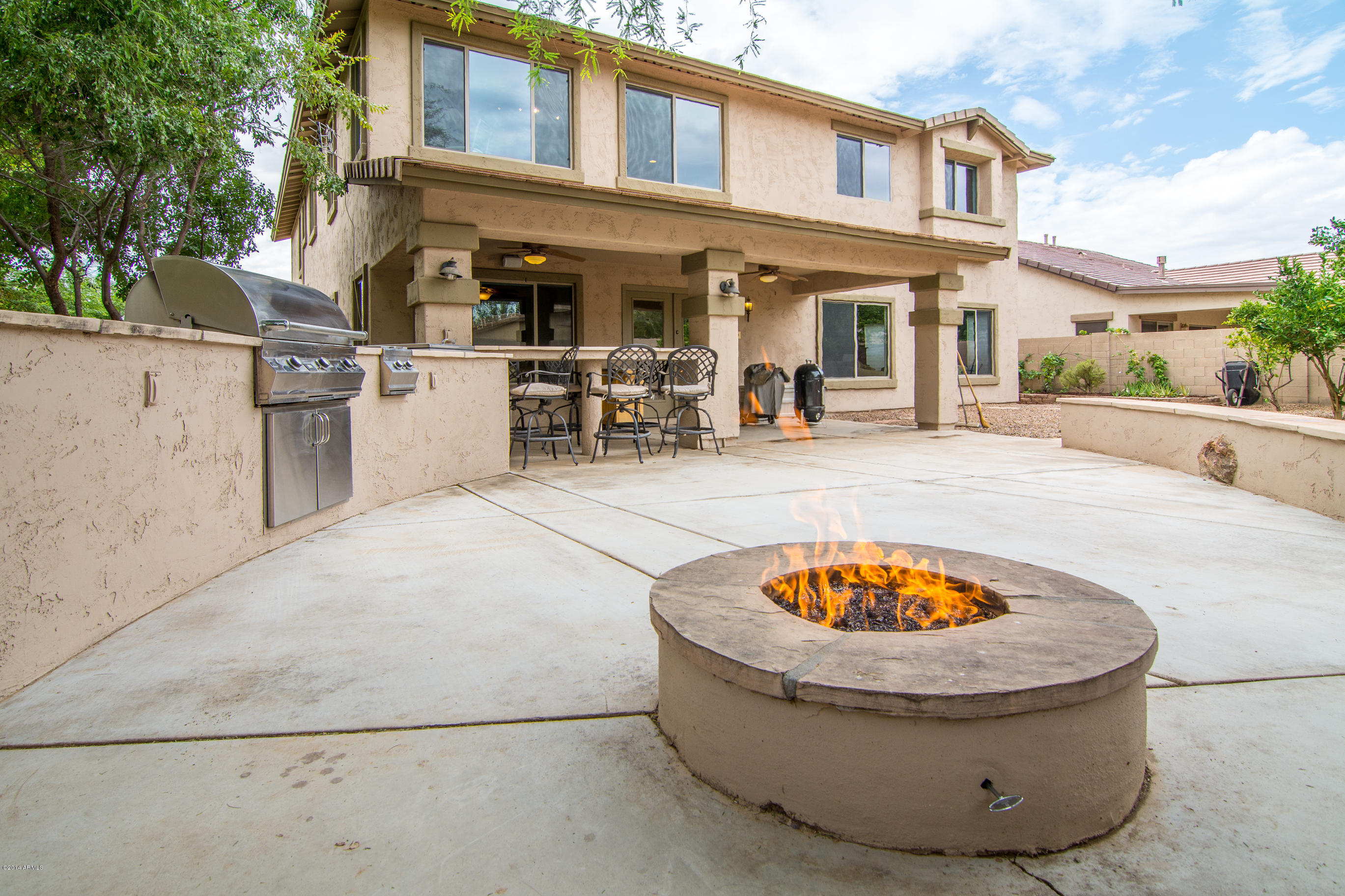 4630 East Ruffian Road Gilbert, AZ 85297 - Photo 21 of 31 Gather Around The Fire