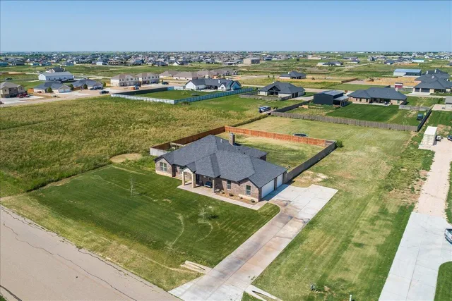 a view of an outdoor space and city view