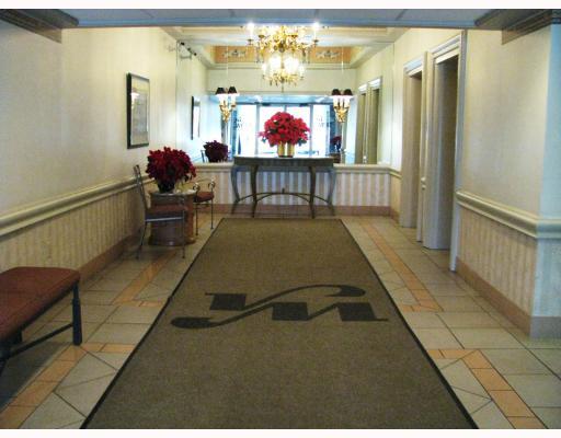 2160 Greentree Road, Unit 103W Pittsburgh, PA 15220 - Photo 12 of 14 Lobby/Reception. Enter through the beautiful front lobby.