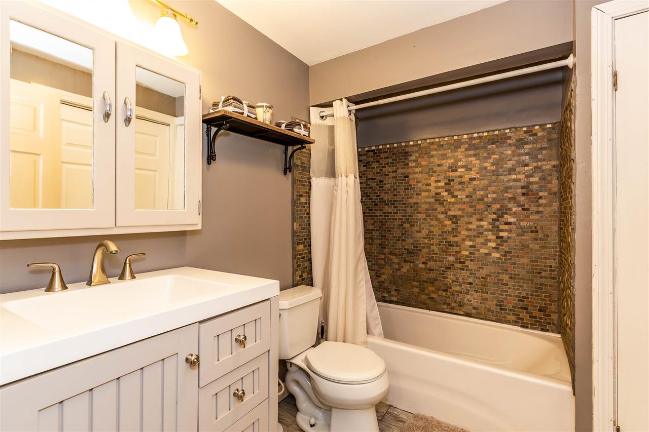 365 McCurdy Road New Boston, NH 03070 - Photo 23 of 30