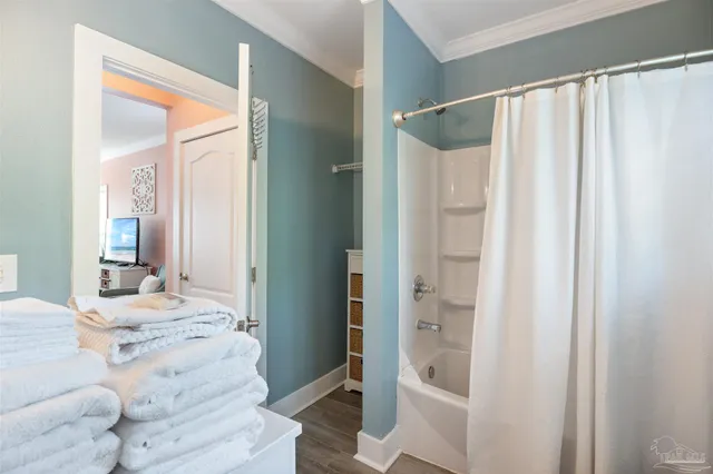 $270,000 | 13555 Perdido Key Drive, Unit 19CD, Pensacola, FL 32507