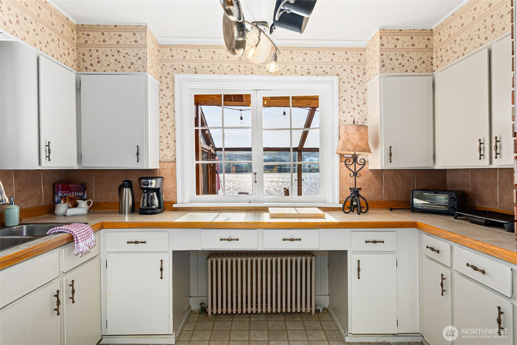 4617 Erlands Point Road Northwest Bremerton, WA 98312 - Photo 14 of 40 Gallery Image 14