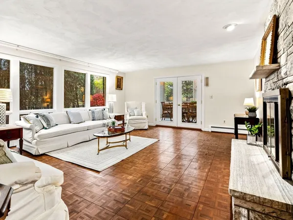 $849,000 | 10 Quadrant Road, Salem, MA 01970