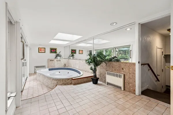 $849,000 | 10 Quadrant Road, Salem, MA 01970