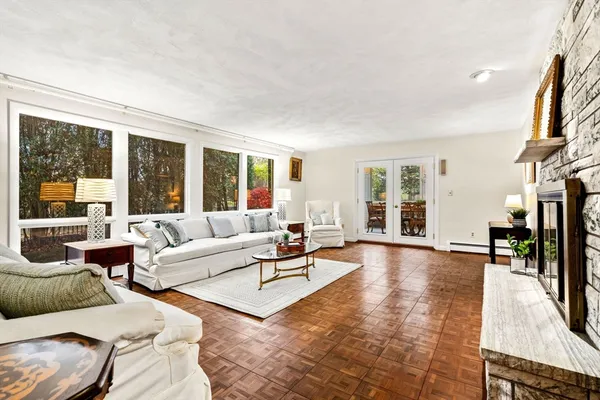 $849,000 | 10 Quadrant Road, Salem, MA 01970