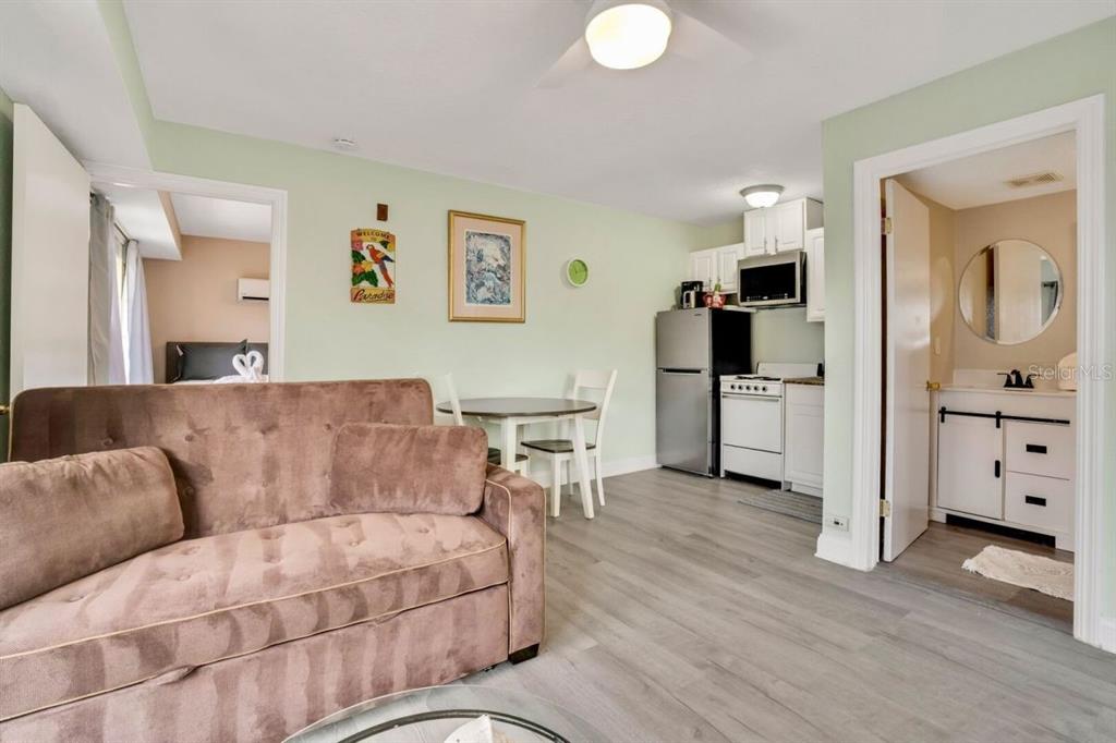 16333 Gulf Boulevard, Unit 215 Redington Beach, FL 33708 - Photo 8 of 28