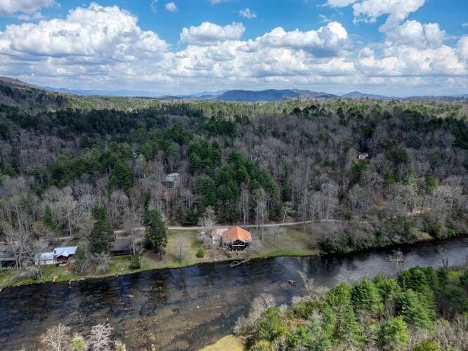 2121 Die Bend Road Murphy, NC 28906 - Photo 44 of 47 a view of a lake with a yard