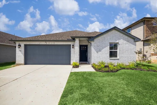 $2,250 | 1510 King Rnch Road, Conroe, TX 77301