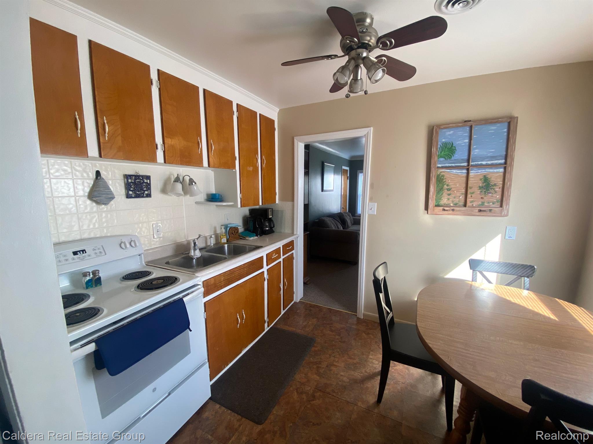8624 Harding Street Center Line, MI 48015 - Photo 10 of 22 Gallery Image 10