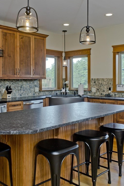 105 Sandy Beach Road Holland, MA 01521 - Photo 15 of 41