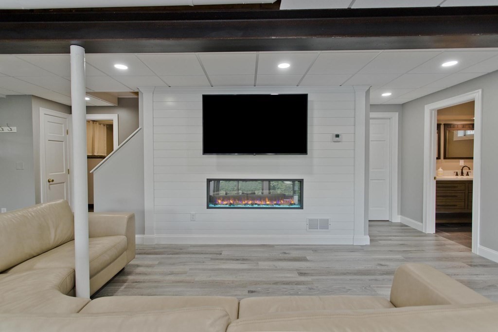 105 Sandy Beach Road Holland, MA 01521 - Photo 27 of 41