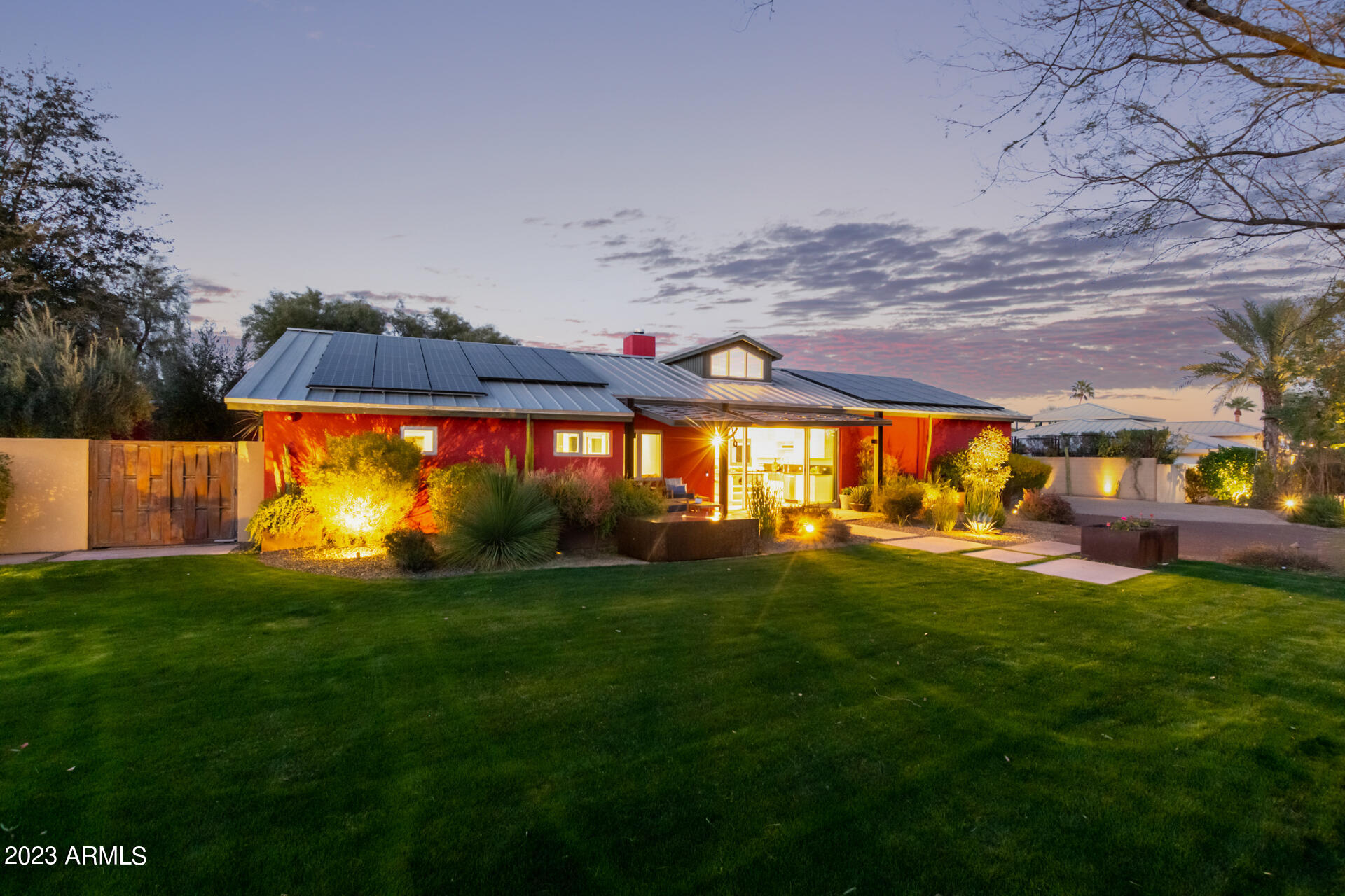 6912 East Chaparral Road Paradise Valley, AZ 85253 - Photo 2 of 40 1/3 ACRE LOT!