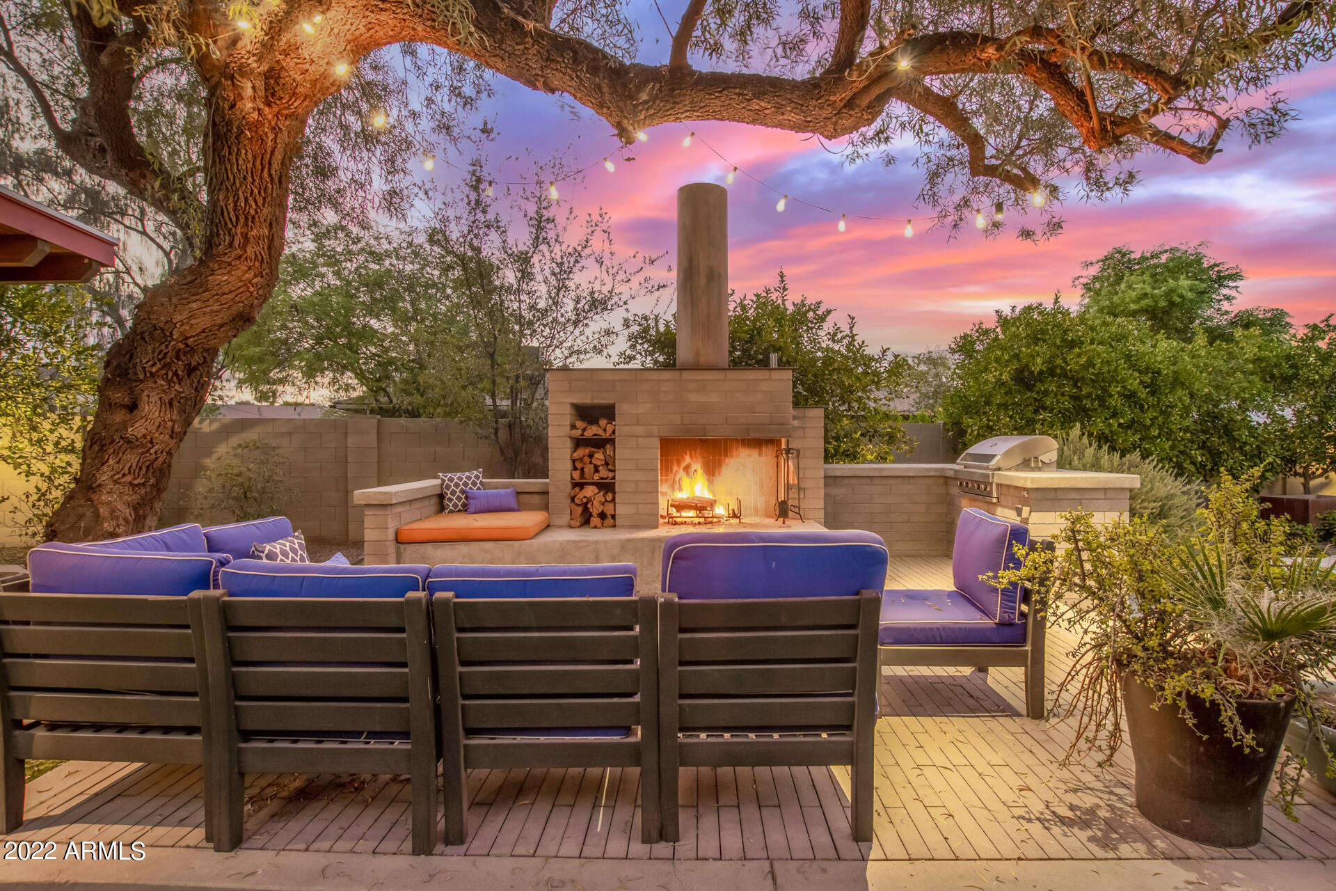 6912 East Chaparral Road Paradise Valley, AZ 85253 - Photo 25 of 40 FIREPLACE SEATING