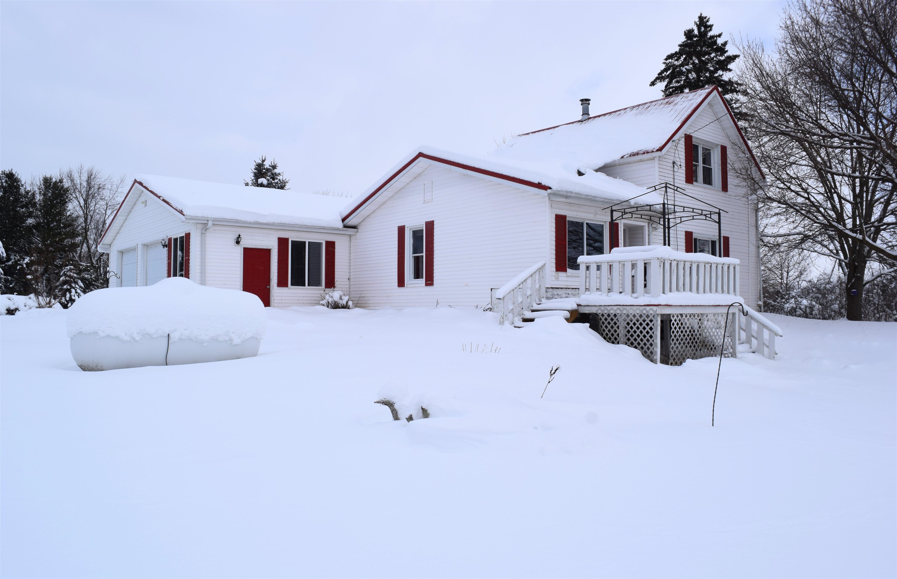 6854 South Mission Road Mount Pleasant, MI 48858 - Photo 4 of 30 1919015-b85cfcfa-7a01-4dab-8d33-101feae80da5.JPG