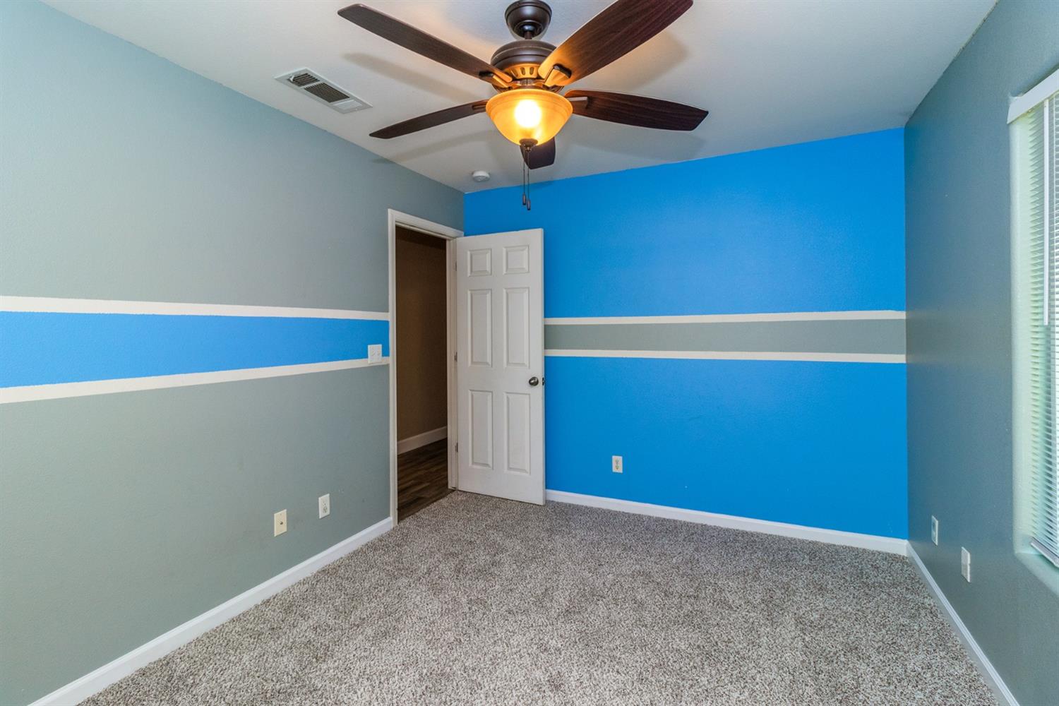 144 East Carpenter Avenue Reedley, CA 93654 - Photo 17 of 27 Gallery Image 17