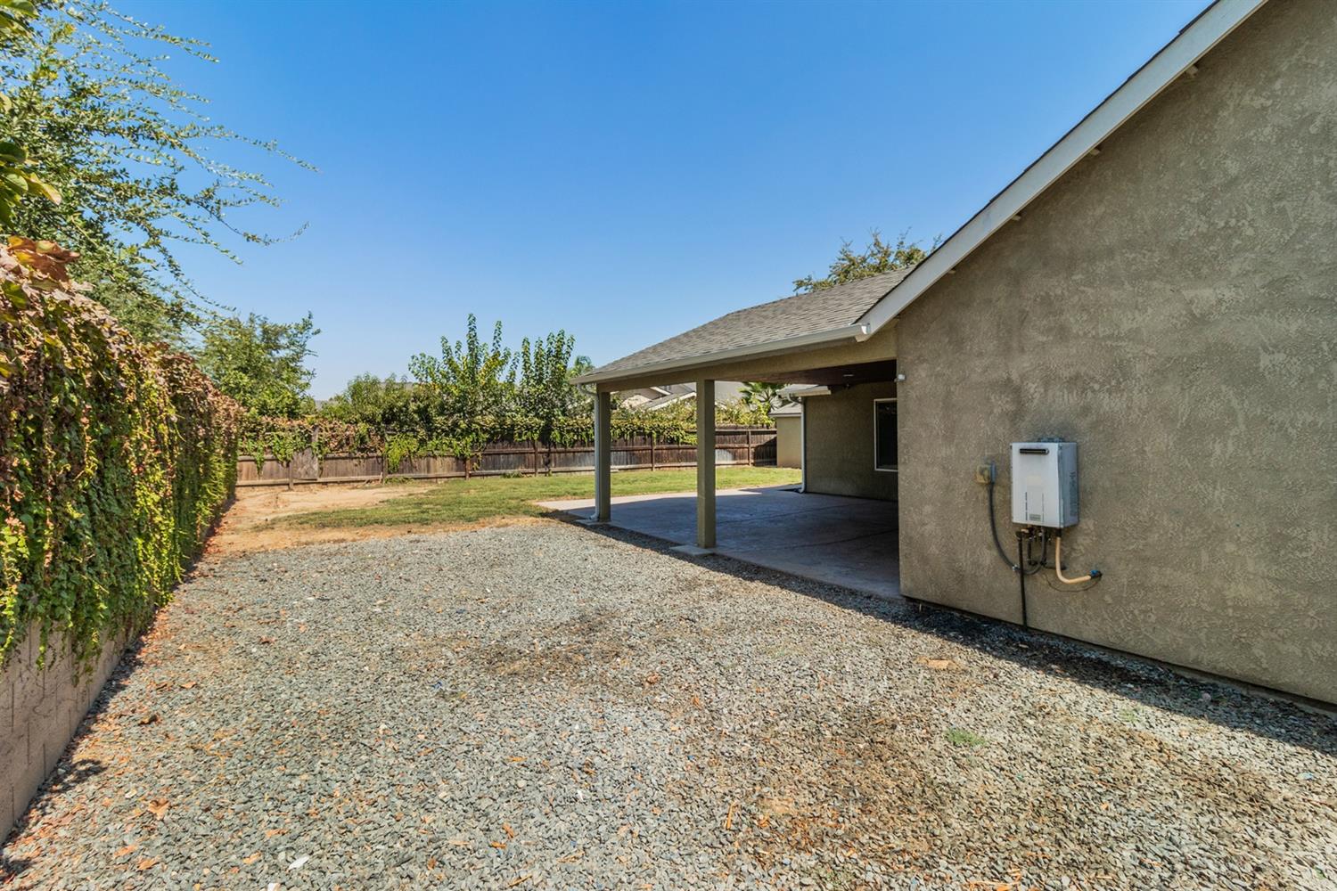 144 East Carpenter Avenue Reedley, CA 93654 - Photo 23 of 27 Gallery Image 23