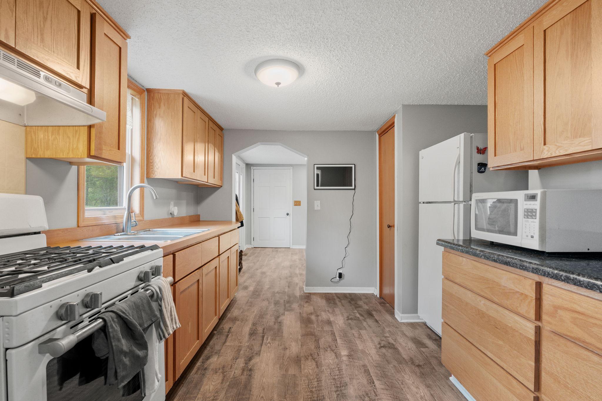 28329 Crol Street Zimmerman, MN 55398 - Photo 10 of 24
