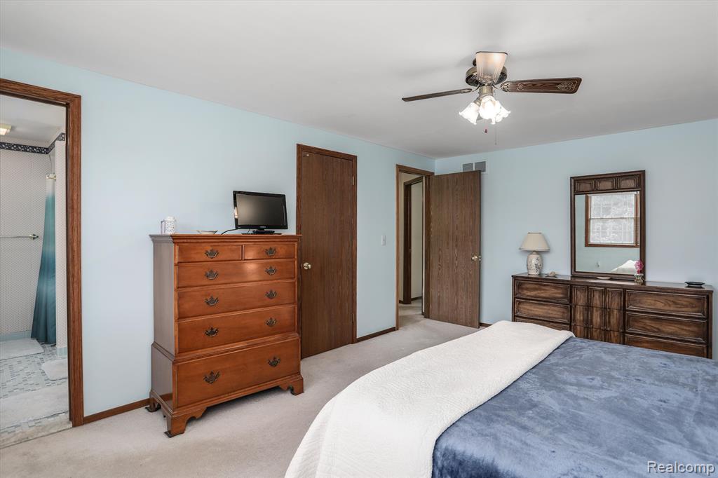 738 Lion Street Rochester Hills, MI 48307 - Photo 27 of 37