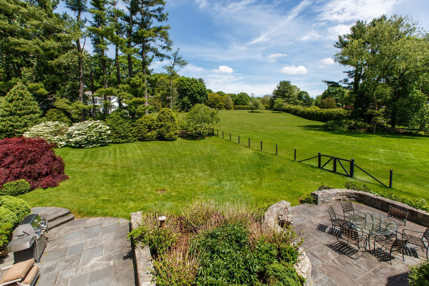 401 Brushy Ridge Road New Canaan, CT 06840 - Photo 27 of 34 401 Brushy Ridge Rd New Canaan-large-047