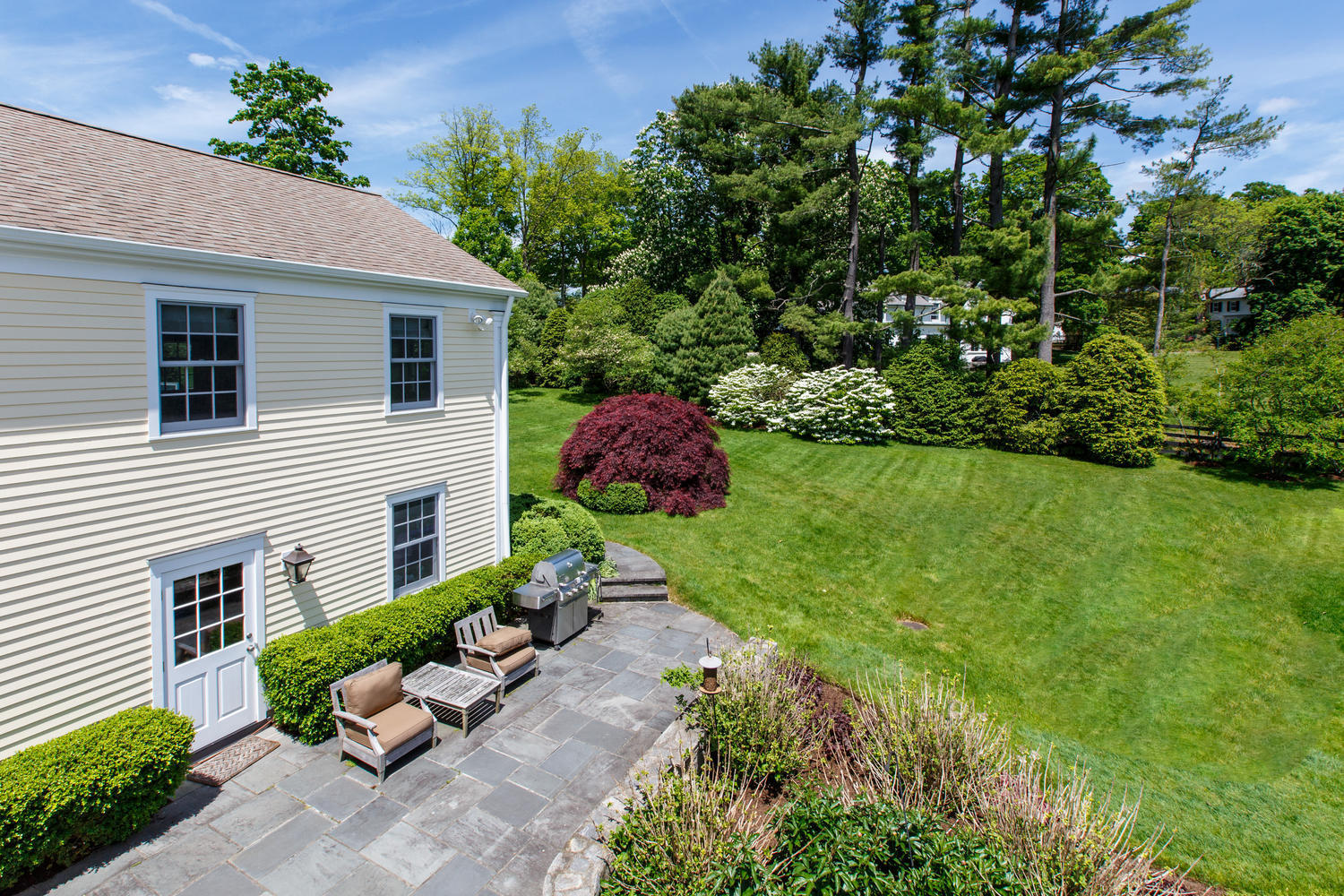 401 Brushy Ridge Road New Canaan, CT 06840 - Photo 28 of 34 401 Brushy Ridge Rd New Canaan-large-048