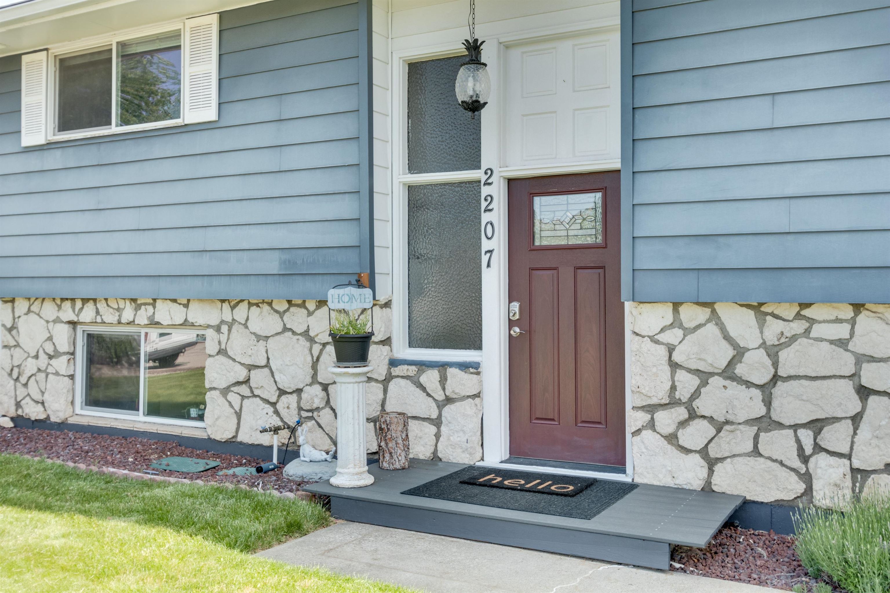 2207 South Herald Road Spokane, WA 99206 - Photo 3 of 36 Gallery Image 3