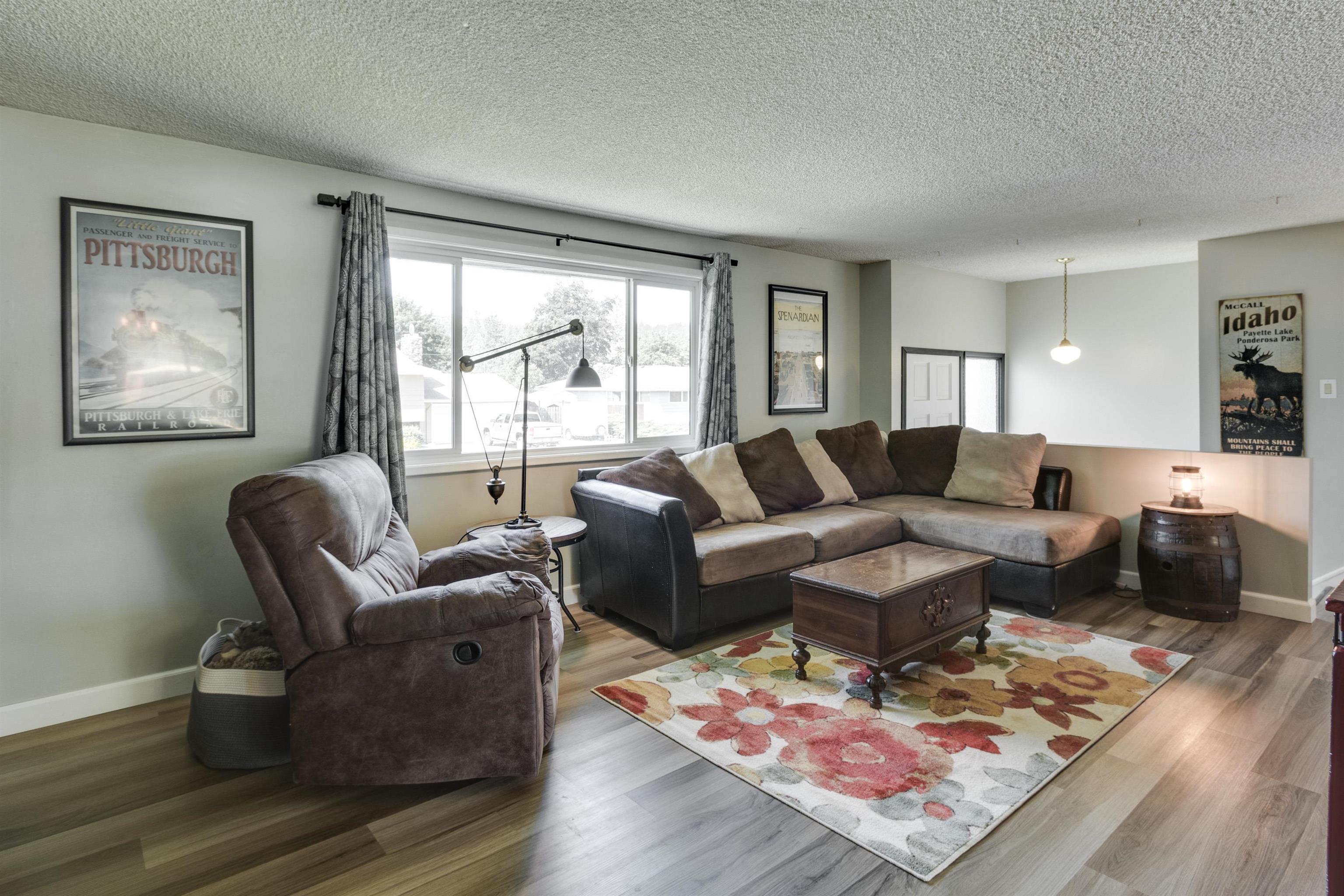 2207 South Herald Road Spokane, WA 99206 - Photo 4 of 36 Gallery Image 4