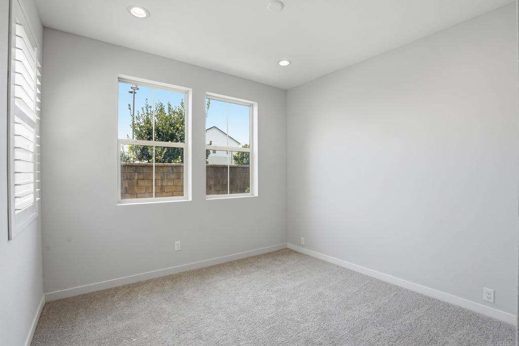 951 Camino Aldea Chula Vista, CA 91913 - Photo 15 of 60