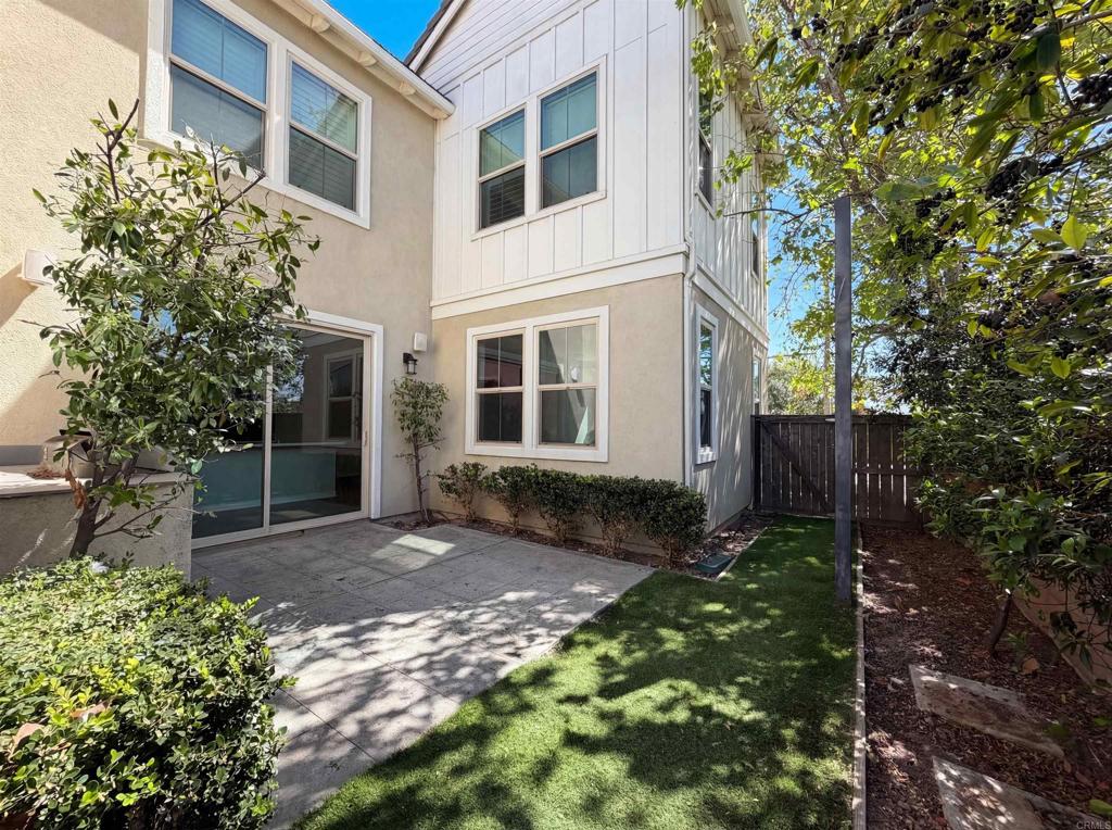 951 Camino Aldea Chula Vista, CA 91913 - Photo 5 of 31