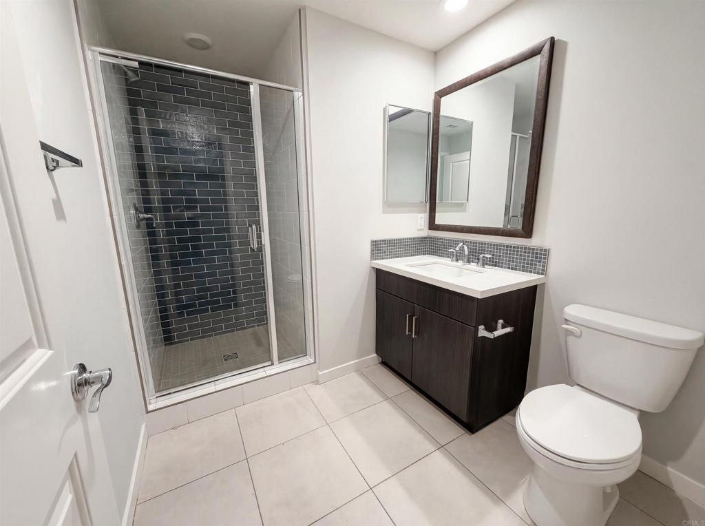 951 Camino Aldea Chula Vista, CA 91913 - Photo 6 of 31