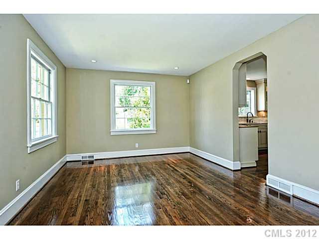 4201 Walker Road Charlotte, NC 28211 - Photo 2 of 16 Gallery Image 2