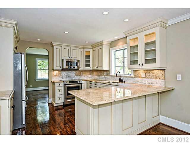 4201 Walker Road Charlotte, NC 28211 - Photo 4 of 16 Gallery Image 4