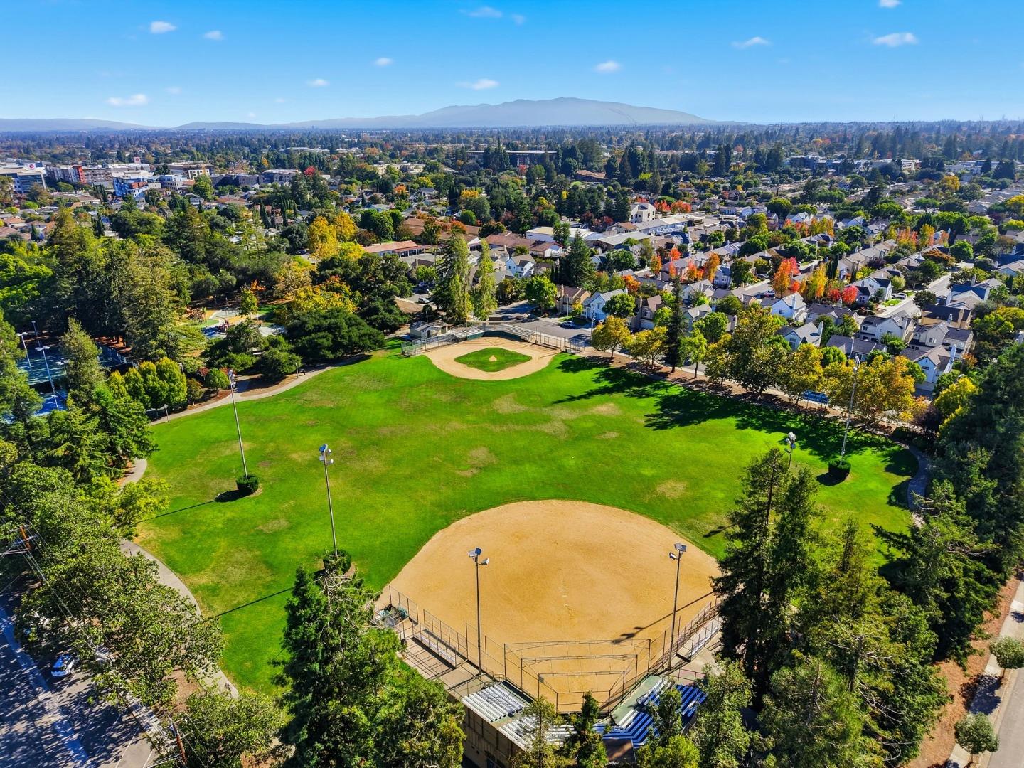 213 Clarence Avenue Sunnyvale, CA 94086 - Photo 40 of 45