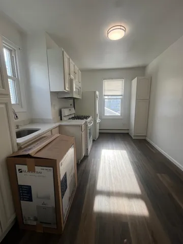 $2,200 | 88 Devon Terrace, Unit 2, Kearny, NJ 07032