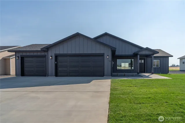 $444,999 | 70 Sunwest Drive, Ephrata, WA 98823