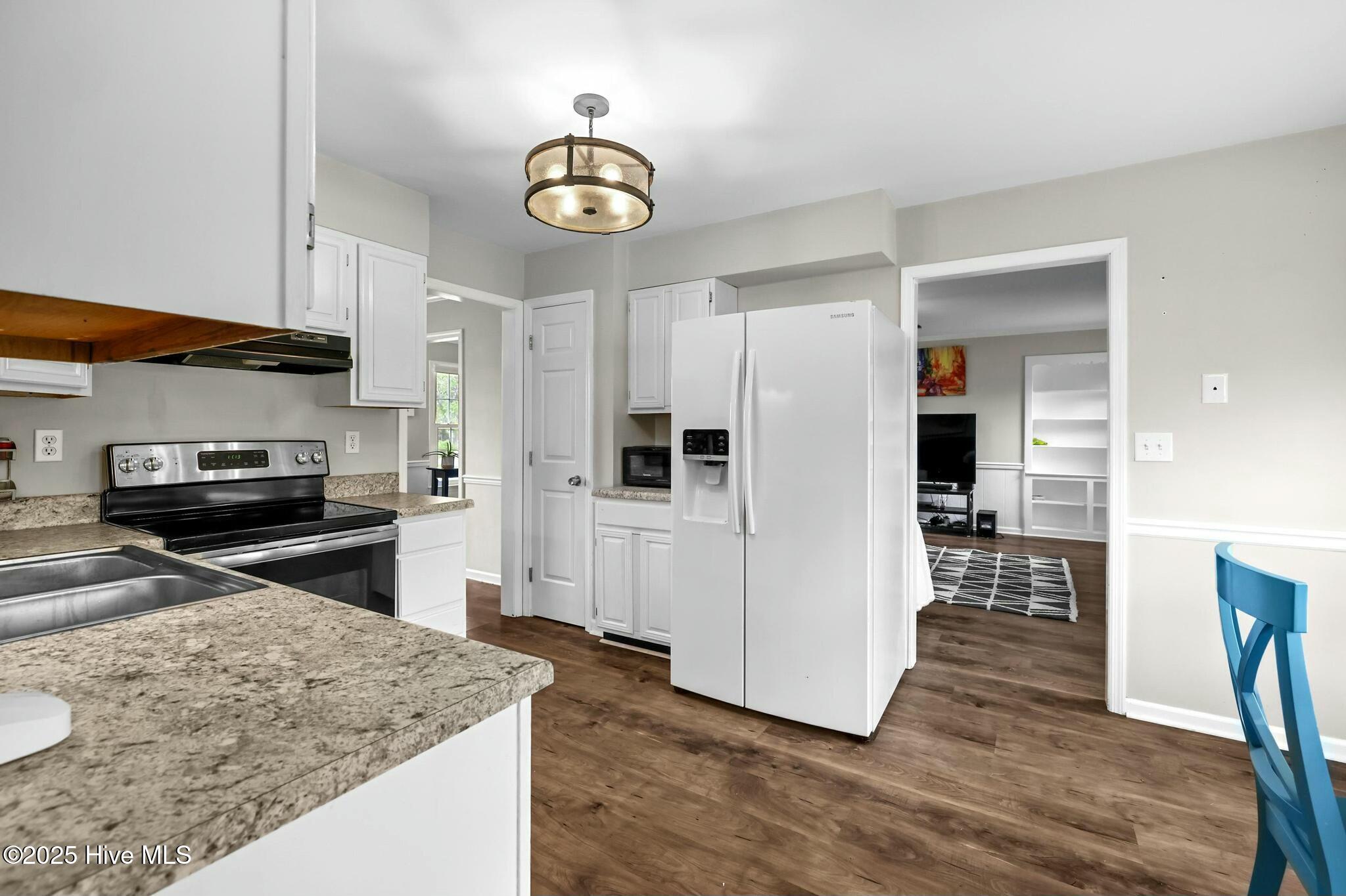 250 Puddin Ridge Road Moyock, NC 27958 - Photo 6 of 38 tempImage7vj1c9