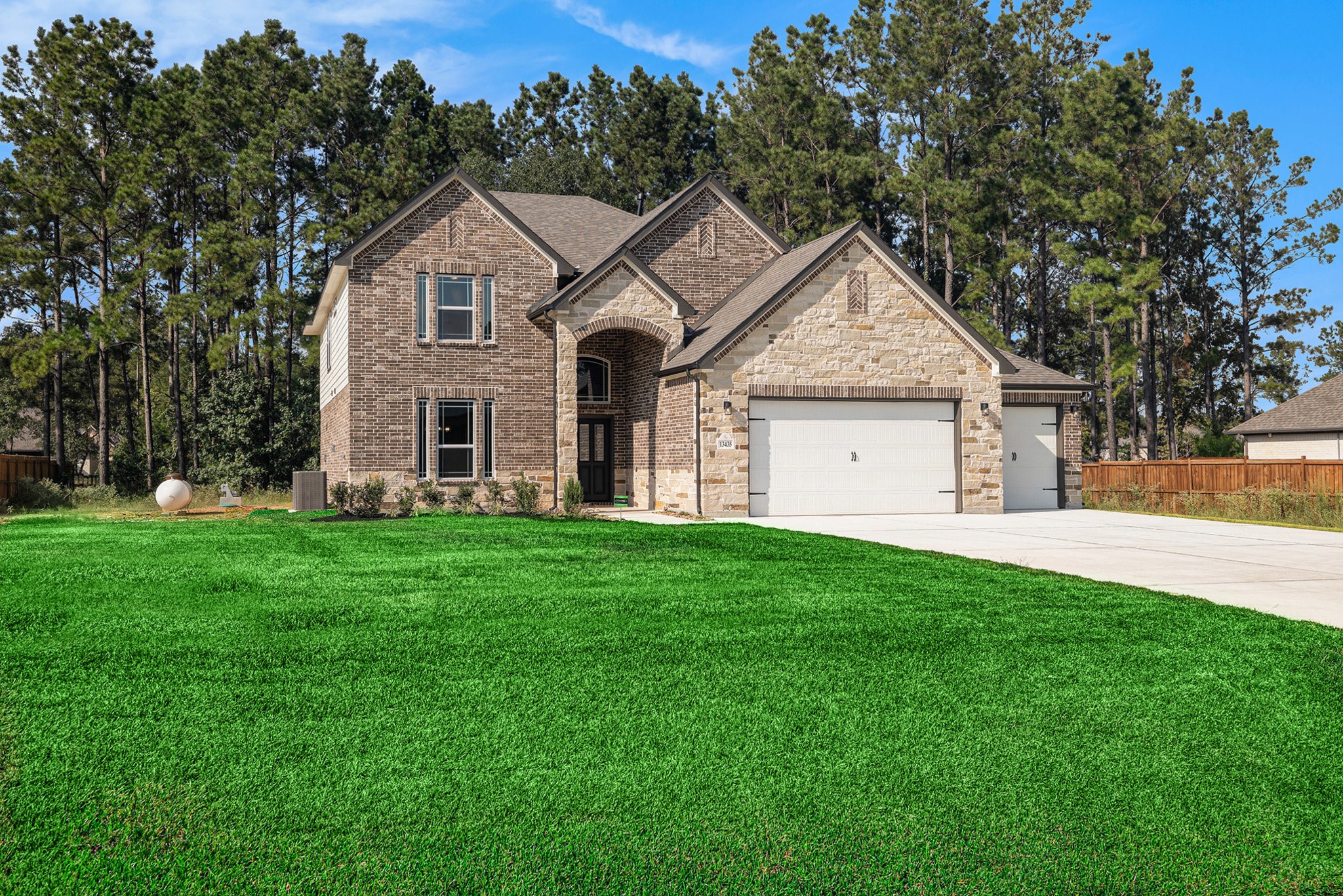 13435 Maverick Trl Road Conroe, TX 77303 - Photo 3 of 39