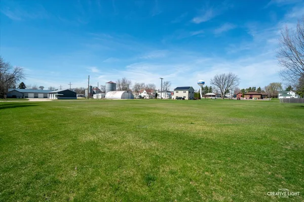 $75,000 | 237 Peru Street, Paw Paw, IL 61353