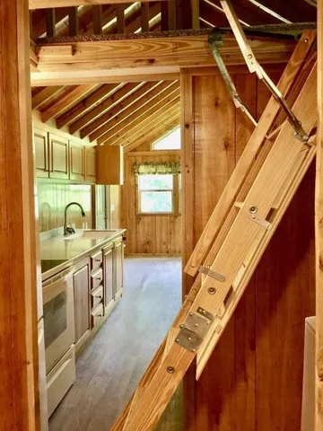 a view of a storage & utility room