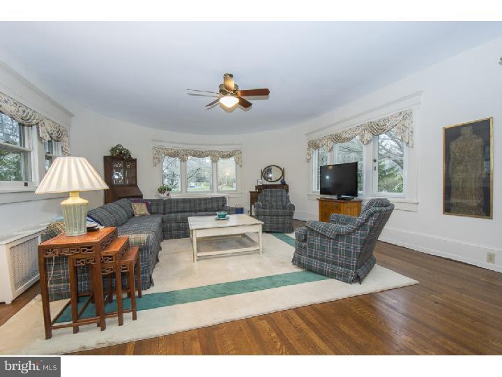 304 Radnor Street Road Wayne, PA 19087 - Photo 9 of 25