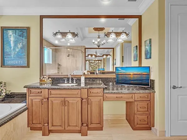 $4,150,000 | 4431 Northeast 24th Avenue, Lighthouse Point, FL 33064