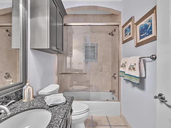 $4,150,000 | 4431 Northeast 24th Avenue, Lighthouse Point, FL 33064