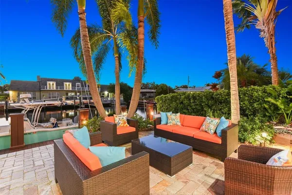 $4,150,000 | 4431 Northeast 24th Avenue, Lighthouse Point, FL 33064