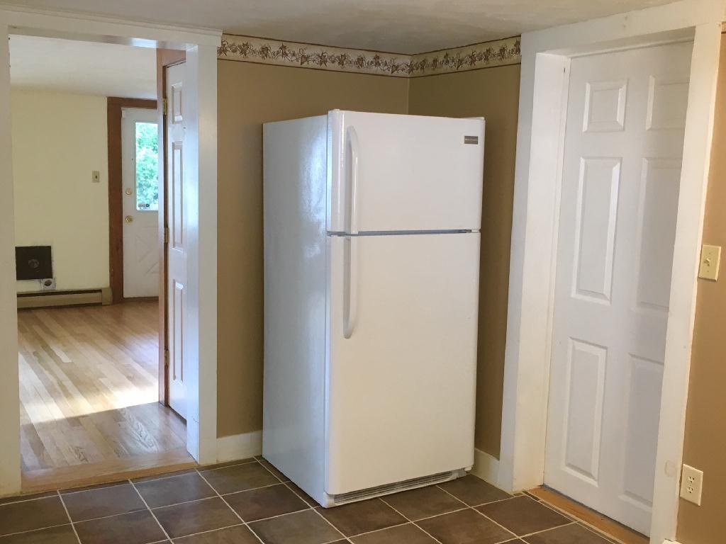 5 Edgewood Street Waterville, ME 04901 - Photo 9 of 24 Kitchen 3