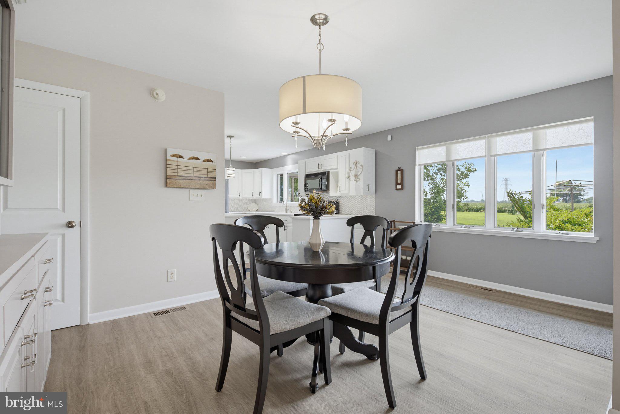 1772 Becker Road Manheim, PA 17545 - Photo 14 of 38 Dining room