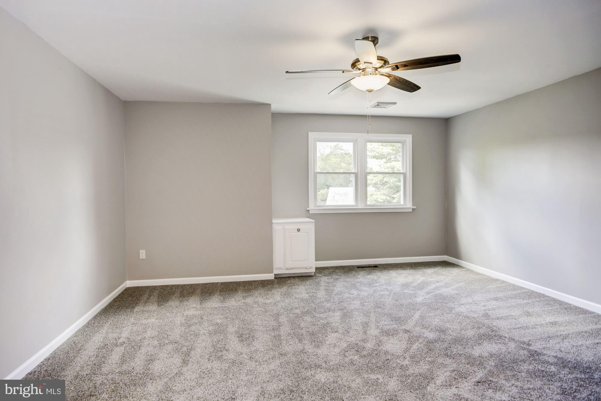 113 Salina Road Sewell, NJ 08080 - Photo 15 of 27 Master Bedroom