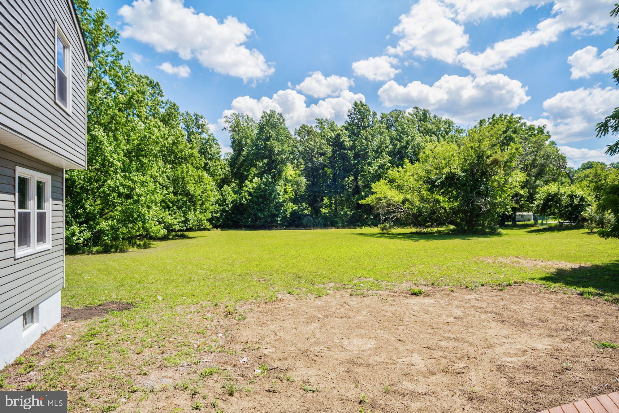 113 Salina Road Sewell, NJ 08080 - Photo 26 of 27 Back/Side Yard